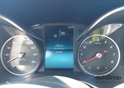 2019 Mercedes-Benz C 300 from USA, damaged, VIN 55SWF8DB8KU283253